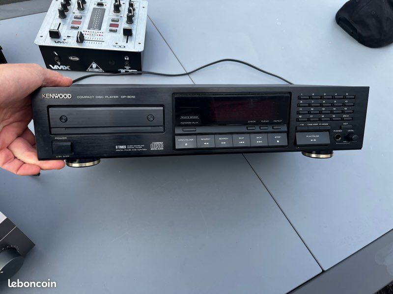 Lot ampli Yamaha, platine CD Kenwood, Table mix VMX, rack spots (image 4)