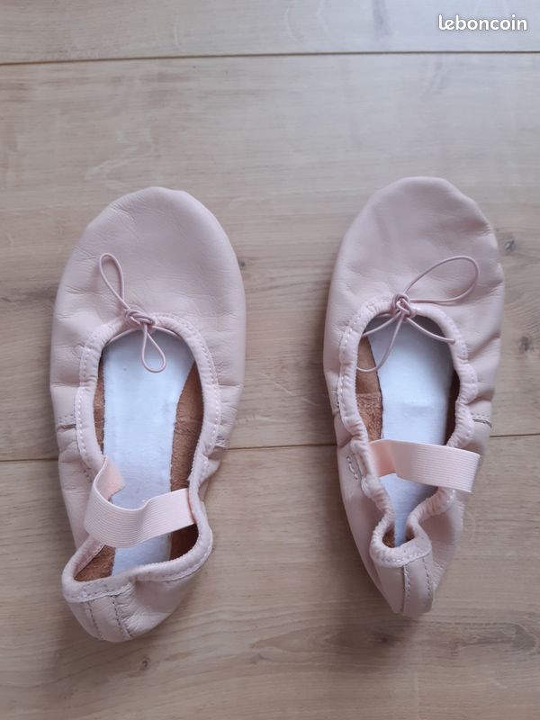 Chaussons demi-pointes danse classique pointure 32 (image 1)