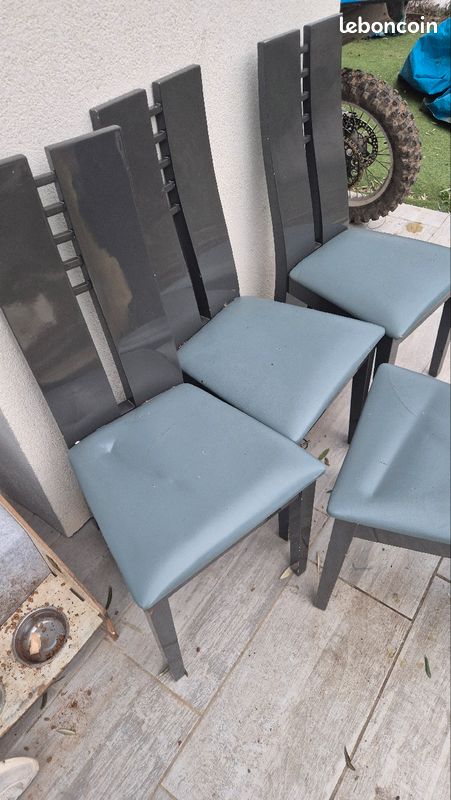Chaise de salon ou cuisine (image 1)