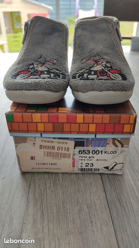 Chaussons Bellamy pointure 23 (image 2)