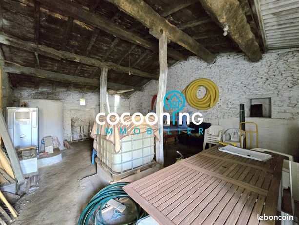 https://img.leboncoin.fr/api/v1/lbcpb1/images/e7/1b/84/e71b845900735f8d7d17a6c92f2268f651f99675.jpg?rule=ad-image