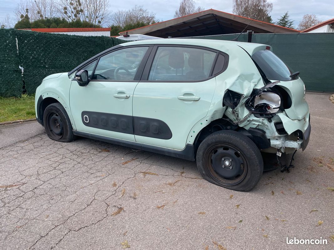 CITREON C3 accidenté (image 4)