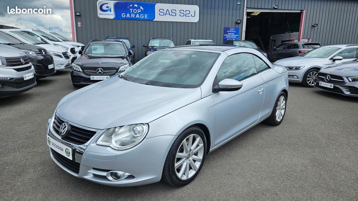 Volkswagen Eos 2.0 16S TDI 140 CR FAP Sportline (image 19)