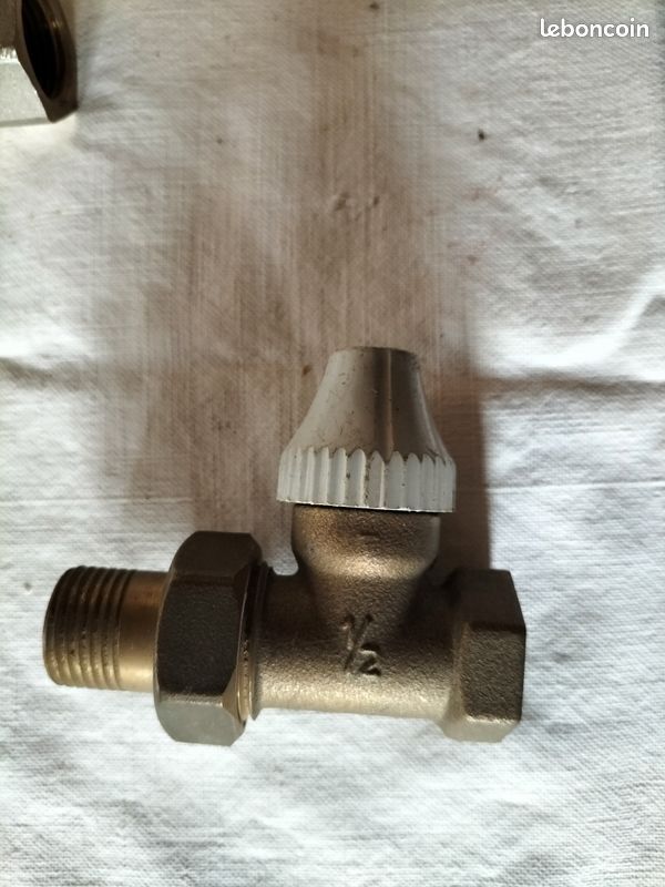 3 T de réglage radiateur à eau (image 4)