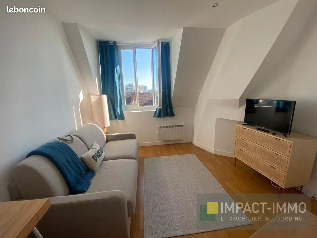 Appartement 1 pièce 17 m² · à Suresnes · 17 m² · 850 €