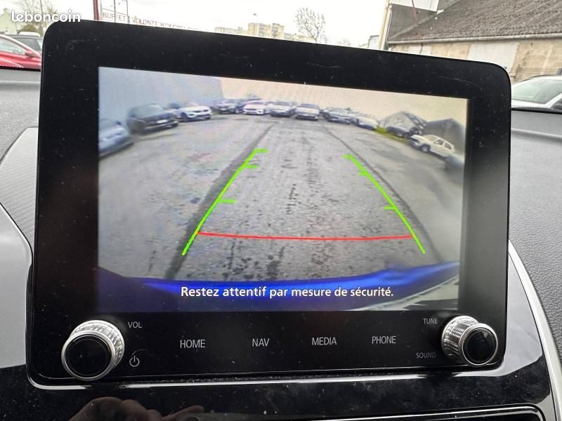 Mitsubishi Eclipse Cross 2.4 MIVEC PHEV 188ch Business 4WD (image 14)