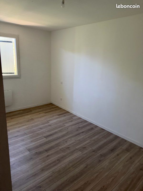Maison 4 pièces 85 m² · à Berson · 85 m² · 950 €/mois