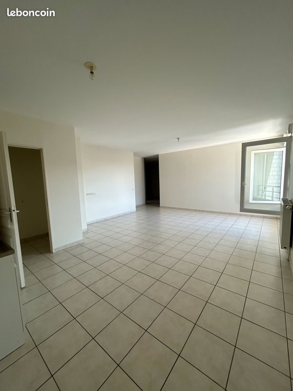 Appartement 3 pièces 79 m² · à Le Mans · 79 m² · 905 €/mois