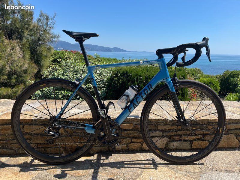 Factor o2 AG2R Vélos