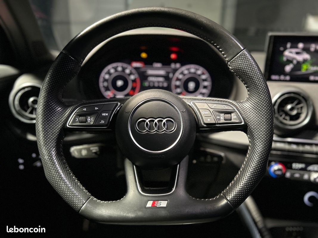 AUDI Q2 Q2 1.4 TFSI COD 150 ch S tronic 7 S Line - ENTRETIENT À JOUR ET COMPLET - VIRTUAL COCKPIT - INTERIE (image 23)