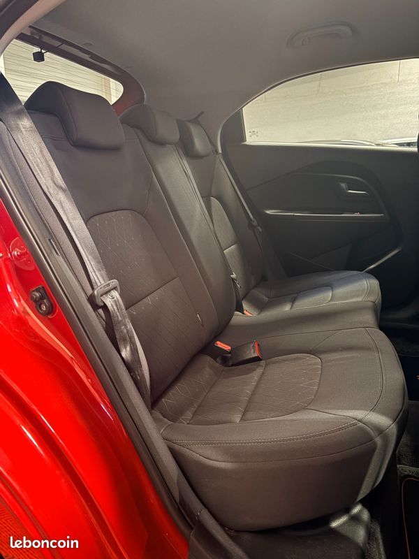 Kia rio 1.4 crdi 90 uefa euro 2016 (image 12)