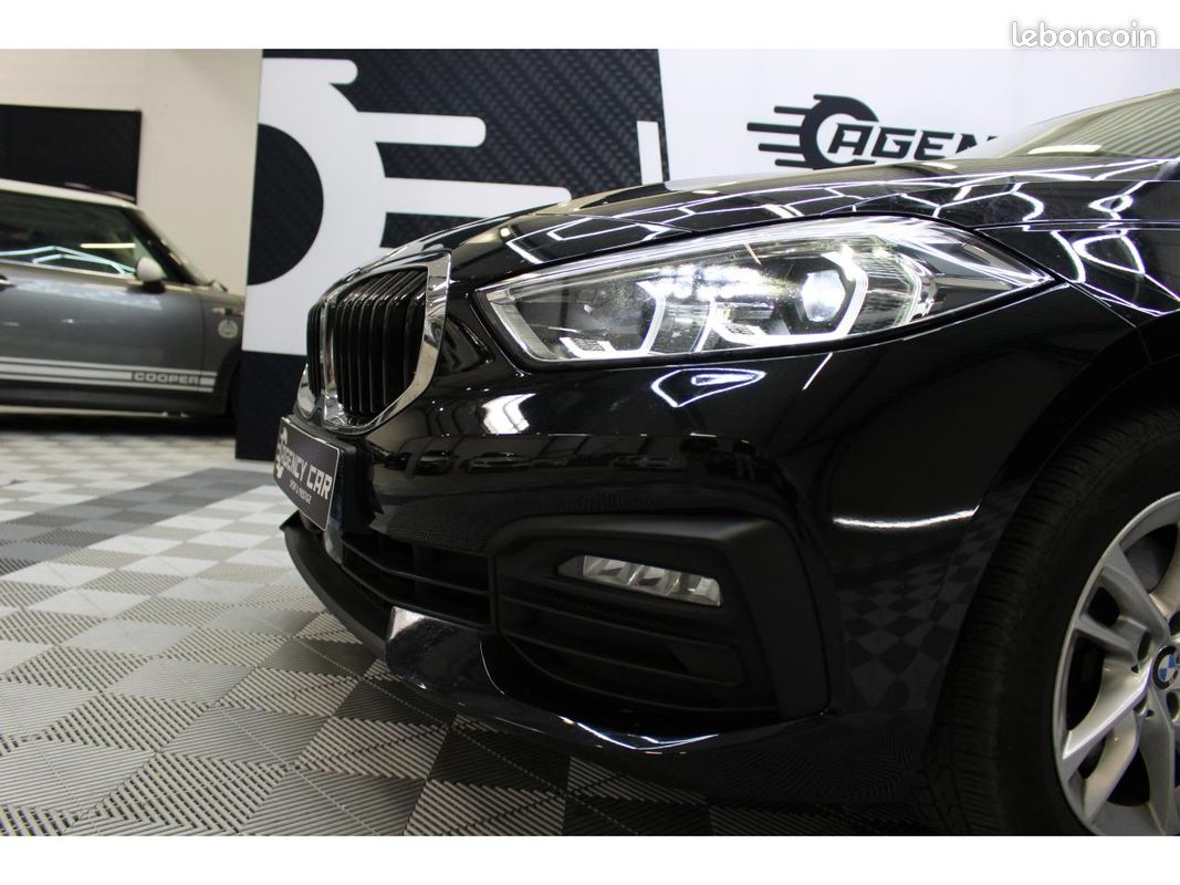 BMW SERIE 1 118d - BVA BERLINE F40 Lounge (image 37)