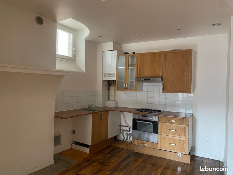 Appartement 4 pièces 80 m² · à Thiers · 80 m² · 565 €/mois