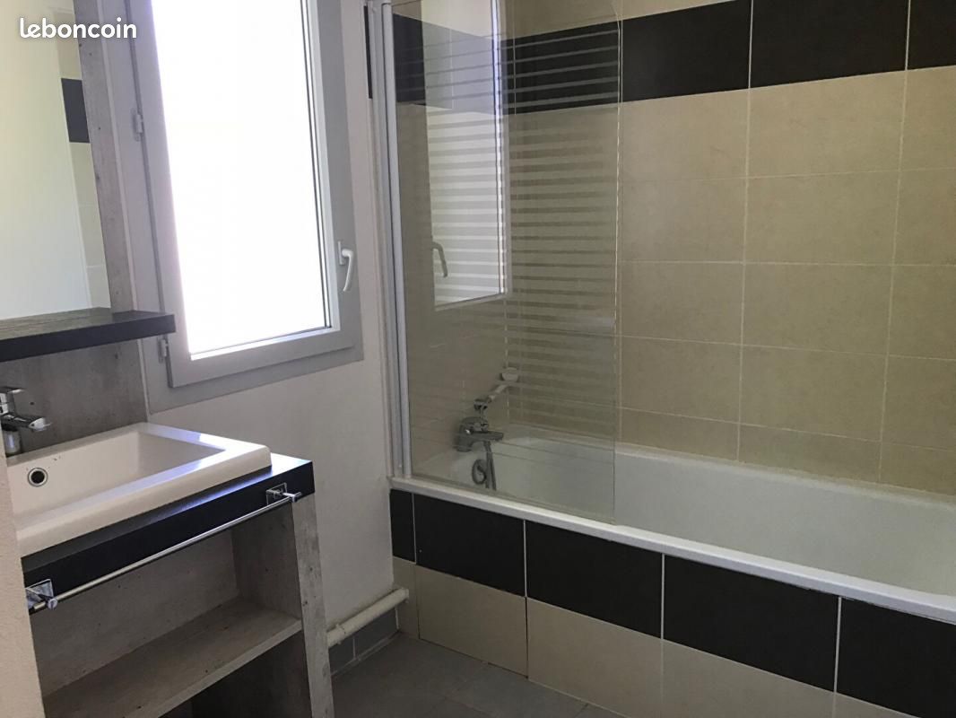 Appartement 2 pièces 32 m² - Salies-de-Béarn 64270 (image principale 14)