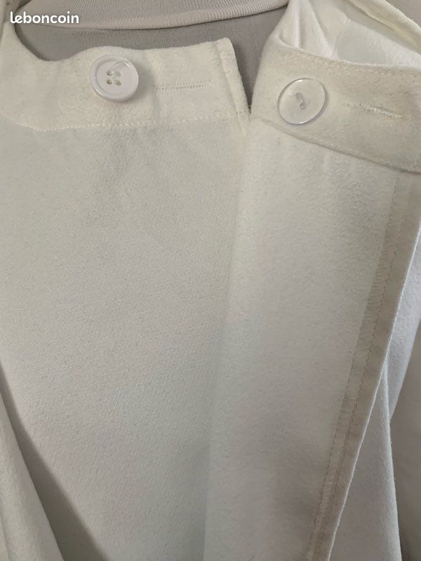 Veste avec écharpe intégré (image 4)