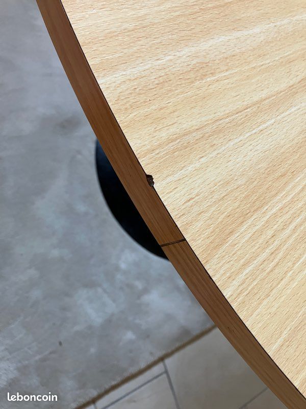 Table ronde tulipe (image 5)