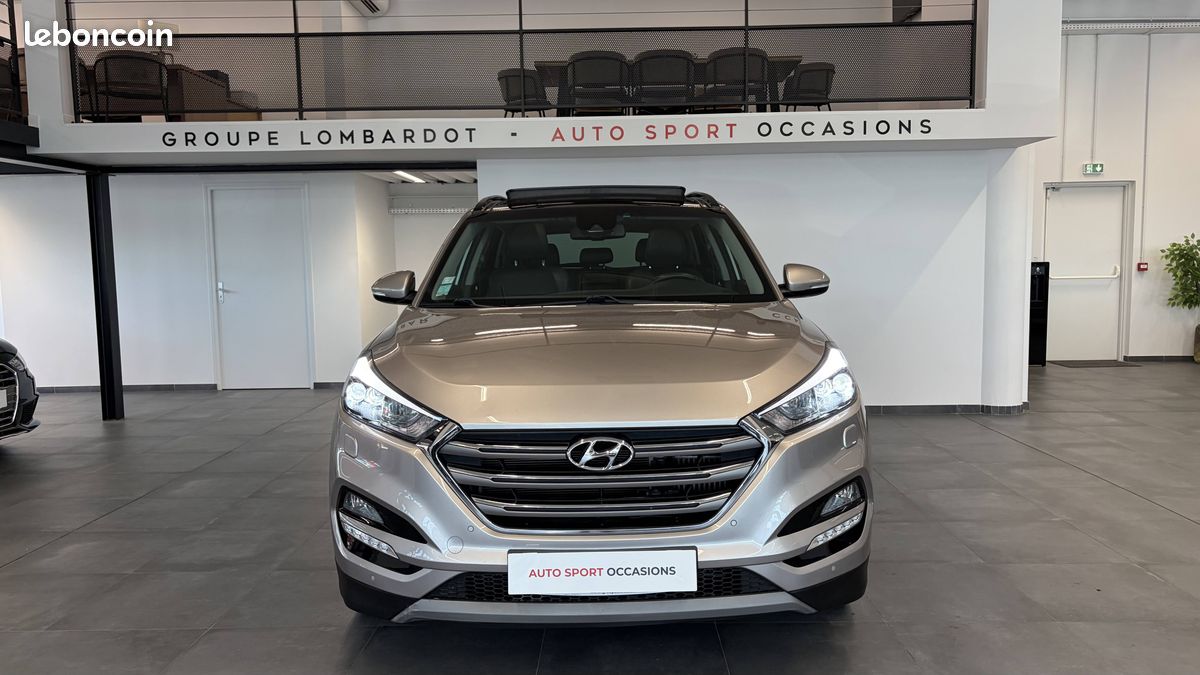 HYUNDAI Tucson 1.7 CRDi 141 2WD DCT-7 Executive (image 8)
