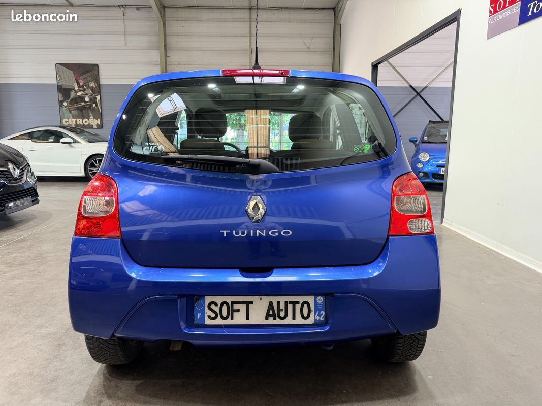 Renault TWINGO II Expression (image 6)