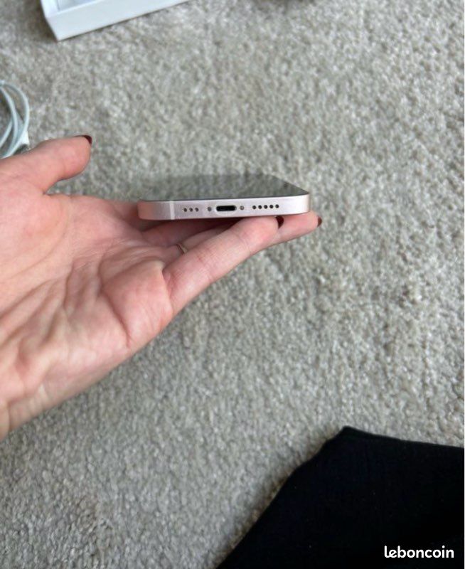 IPhone 13 (image 8)