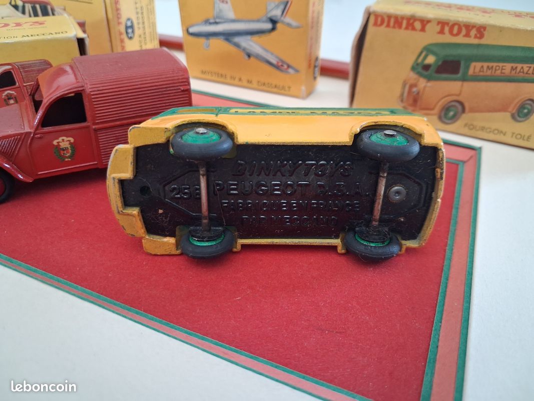 Dinky fr original peugeot d3a lampe mazda nb (image 6)
