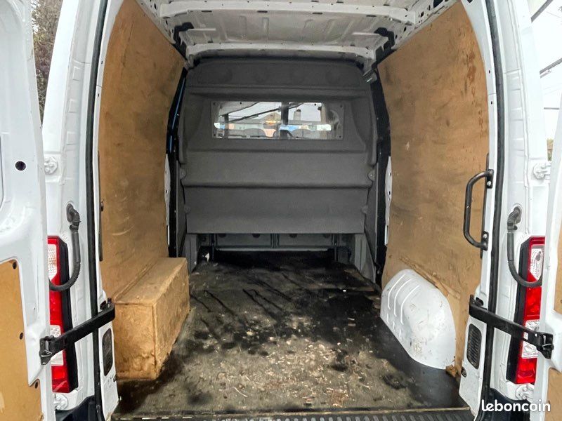 Master 2.3 bluedci 135ch Grand Confort Cab Approfondie 7 places 15300 HT (image 7)