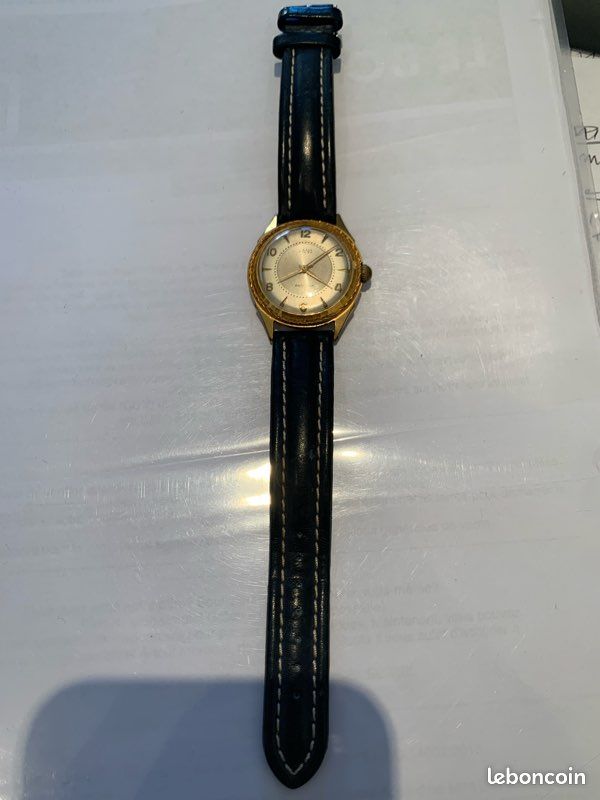 Montre Bracelet Maty Besançon à Mouvement Quartz - Occasion, Pour Femme - Style Vintage/rétro