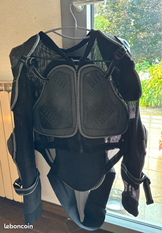 Gilet pare pierre enduro (image 1)