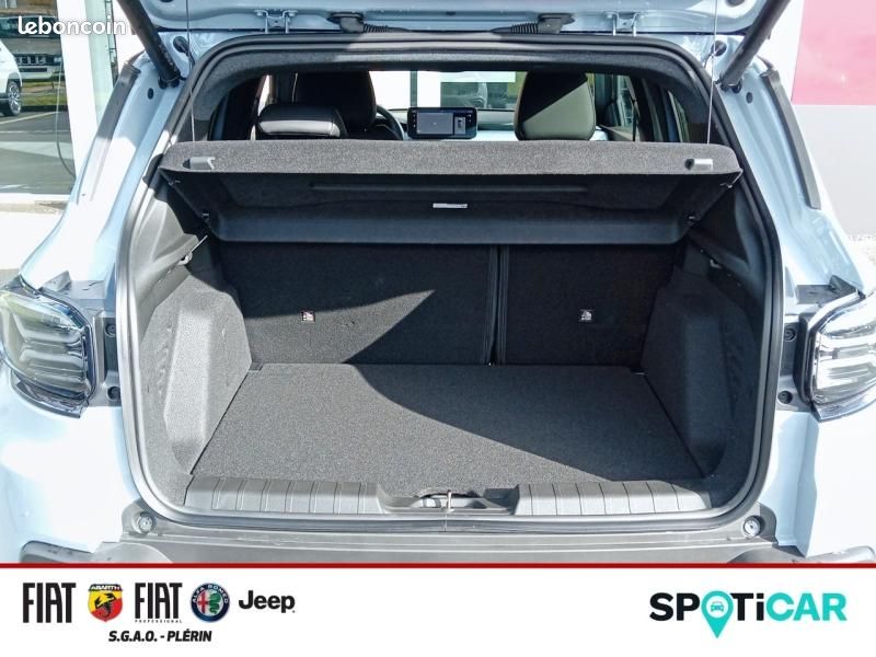 Jeep Avenger 1.2 Turbo T3 145ch MHEV The North Face BVR6 4xe (image 8)