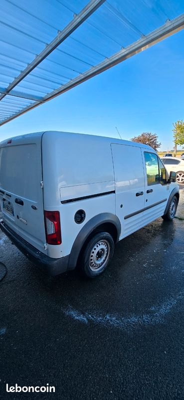 Ford connect 1l8 tdci 75 cv an 2010 (image 2)