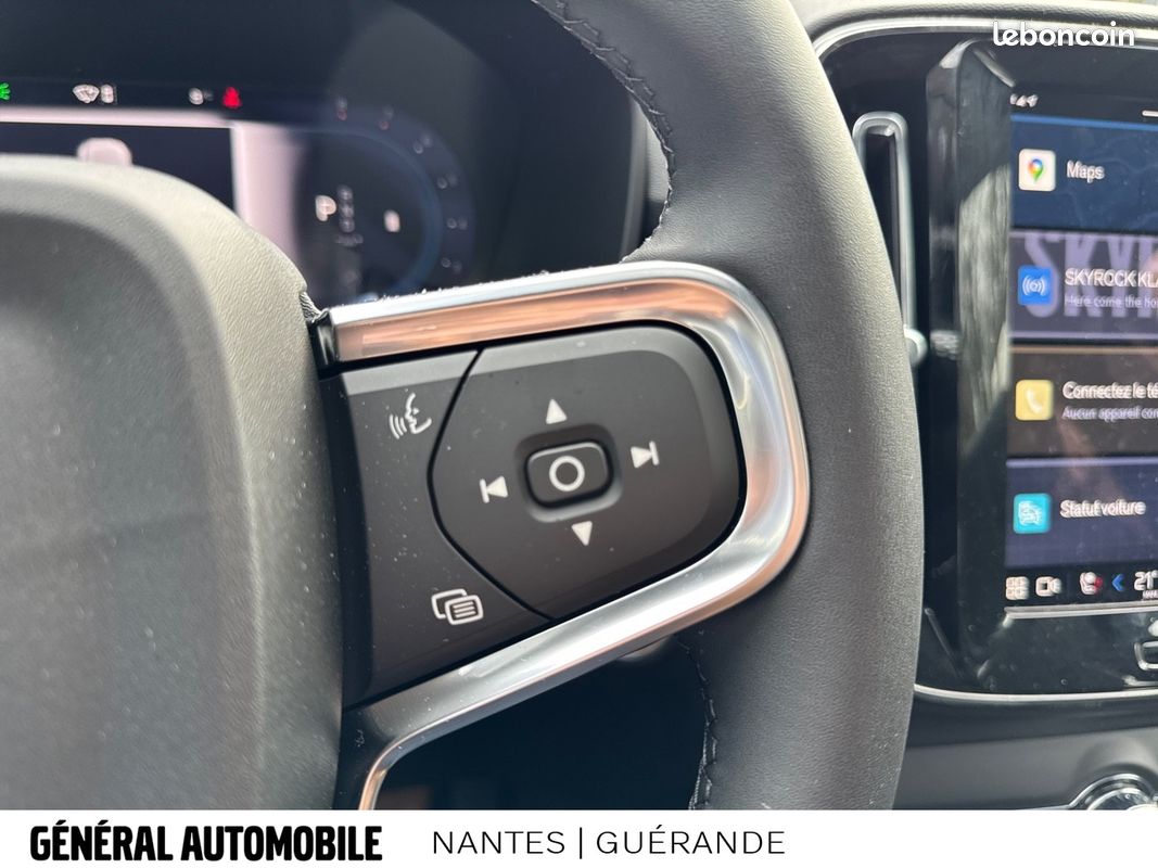 VOLVO XC40 B3 163 ch DCT7 Ultra (image 14)