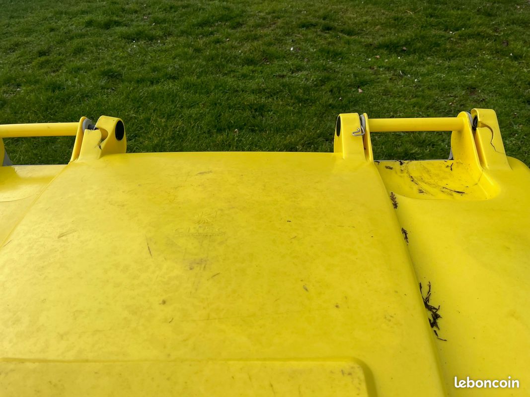 Conteneur Jaune 660 litres (image 3)