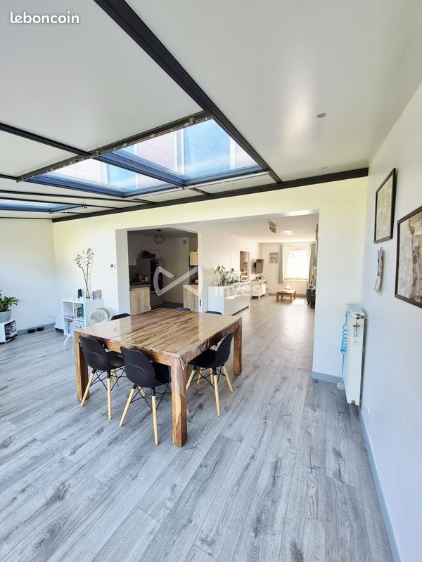 Maison 7 pièces 123 m² · à Leers · 123 m² · 324 000 €