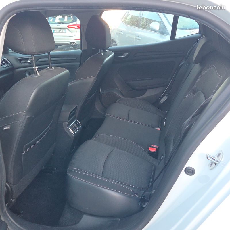 RENAULT MEGANE 1.5 DCI 110 cv (GARANTIE 12 MOIS) (image 4)