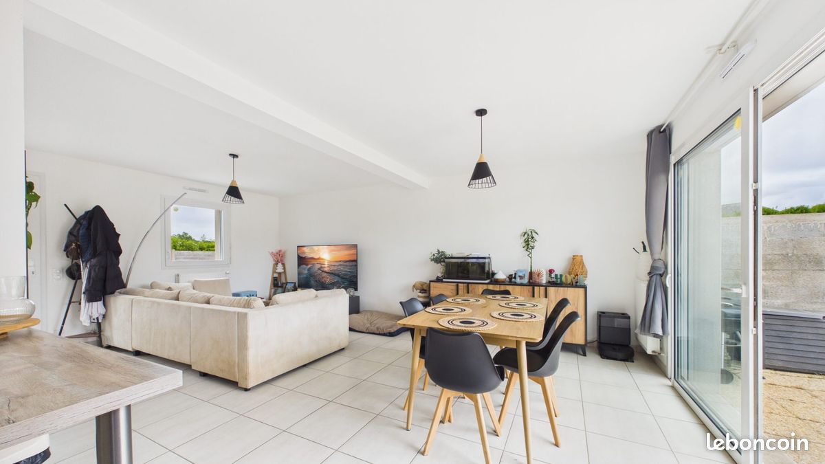 Maison 5 pièces 83 m² · à Ploudalmézeau · 83 m² · 264 999 €