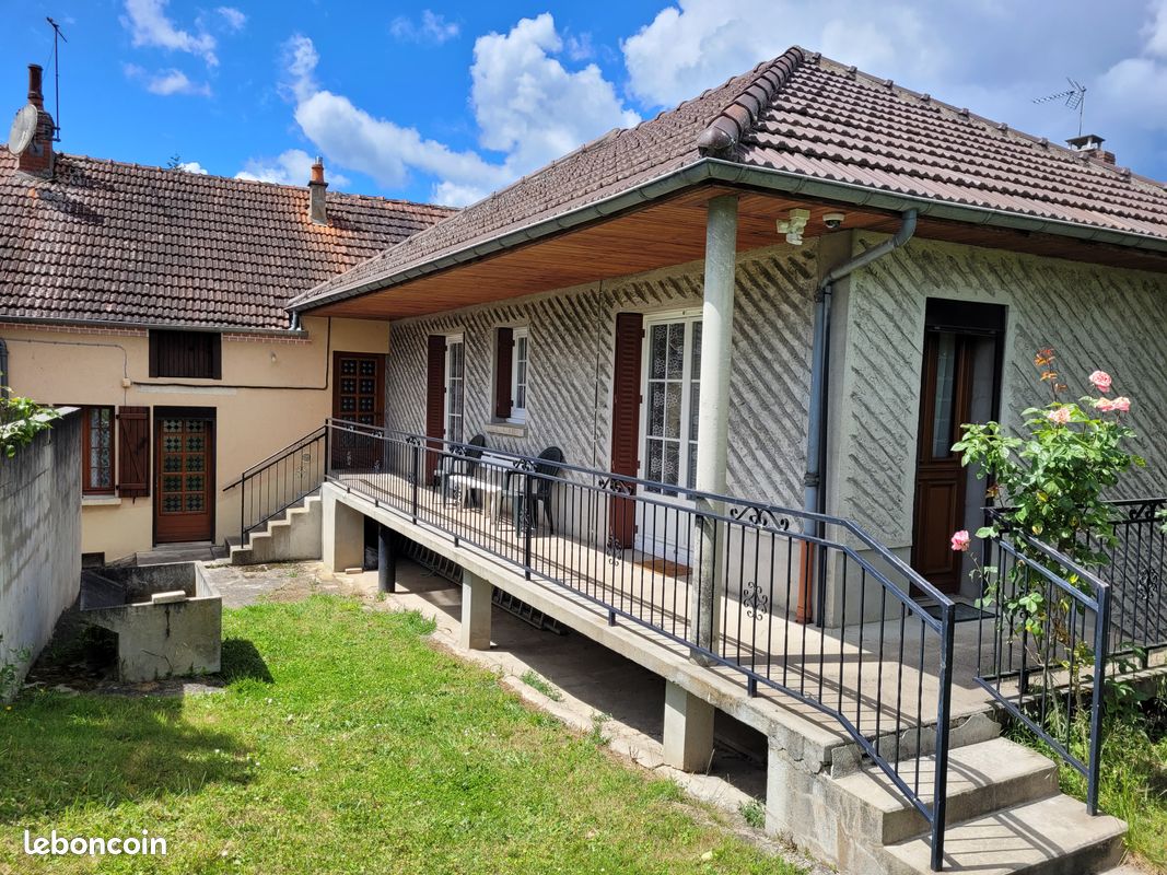 Maison 7 pièces 135 m² · à Désertines · 135 m² · 96 800 €