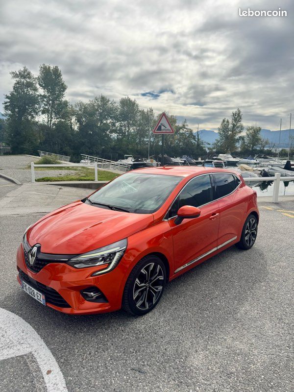Renault Clio 5 Intens 1.0 TCe 100 – 2019 – 104 000 km (image 1)