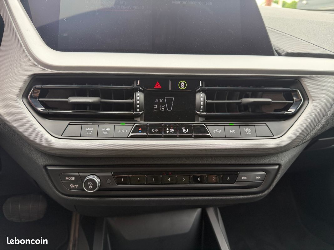 BMW SERIE 1 116I Lounge DKG7 109Ch Garantie 12 mois/Suivi BMW (image 19)