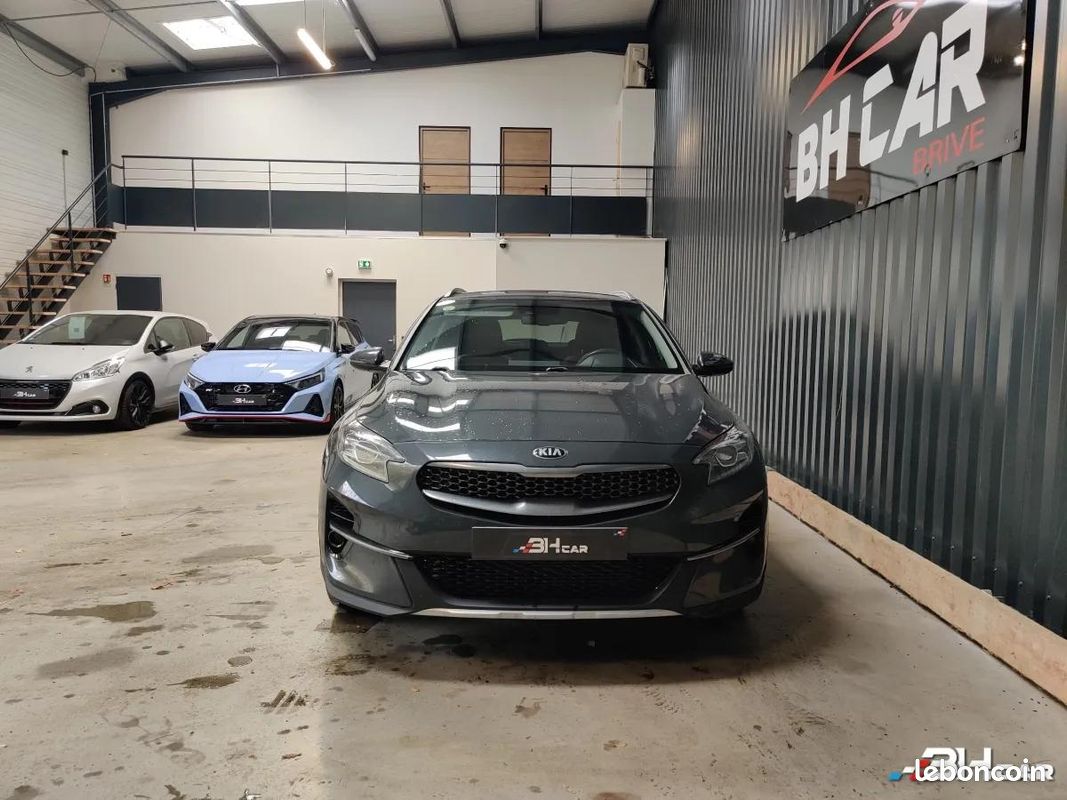 Kia Xceed 1.6 CRDI 136 ch DESIGN DCT7 (image 3)