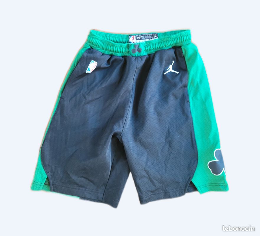 Short de basket jordan (image 1)