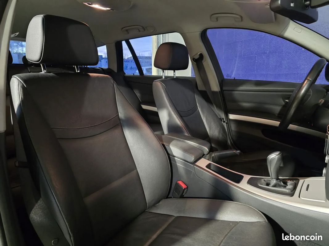 BMW SERIE 3 325i E91 3.0 PACK LUXE - BVA - SIEGES EN CUIR CHAUFFANT - ENTRETIEN A JOUR (image 16)