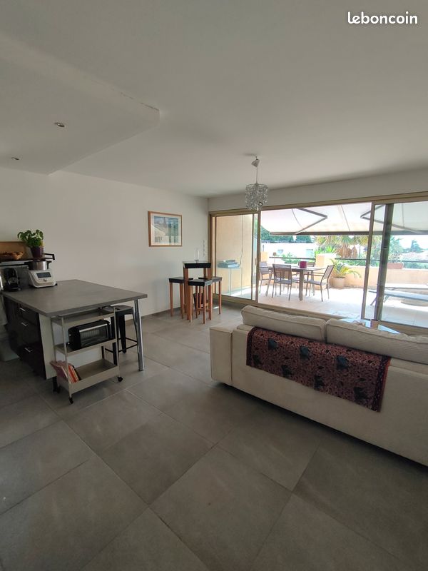 Appartement 2 pièces 50 m² · à Bandol · 50 m² · 1 000 €/mois