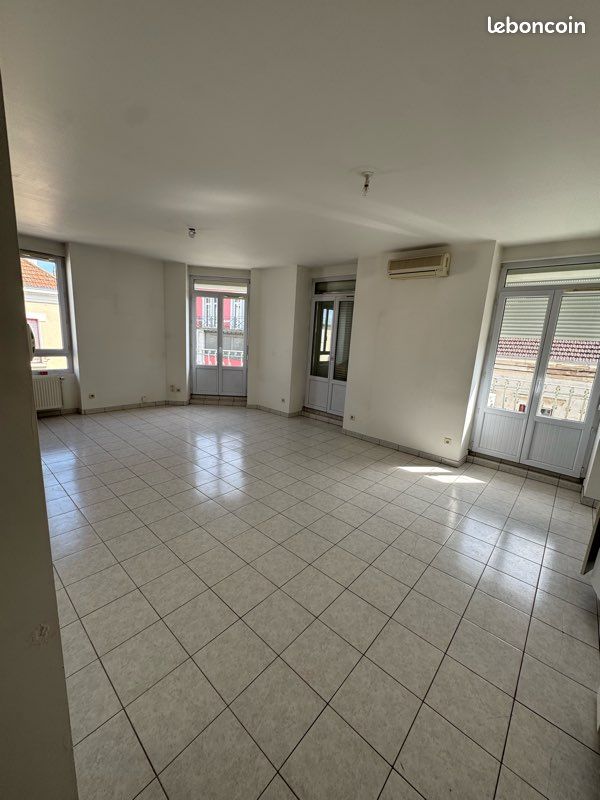 Appartement 3 pièces 70 m² · à Montceau-les-Mines · 70 m² · 730 €/mois