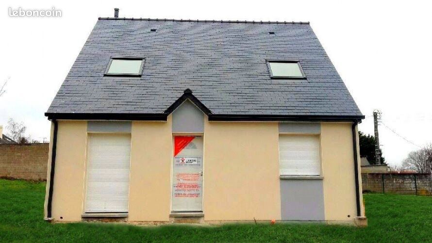 Maison 47 m² · à Champs-sur-Yonne · 47 m² · 882 €