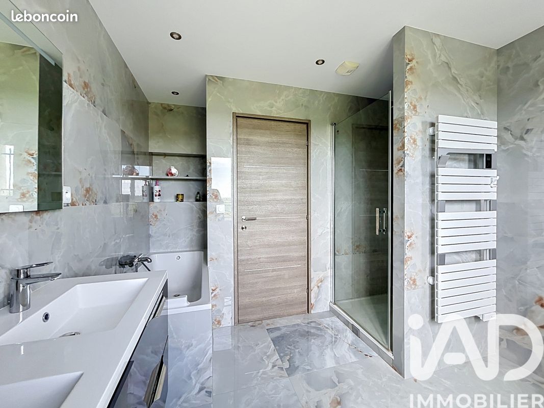 Maison 6 pièces 136 m² (image 8)