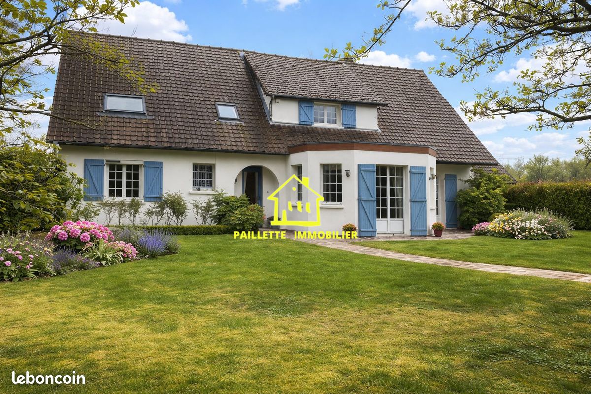Maison 8 pièces 212 m² · à Yvetot · 212 m² · 395 000 €