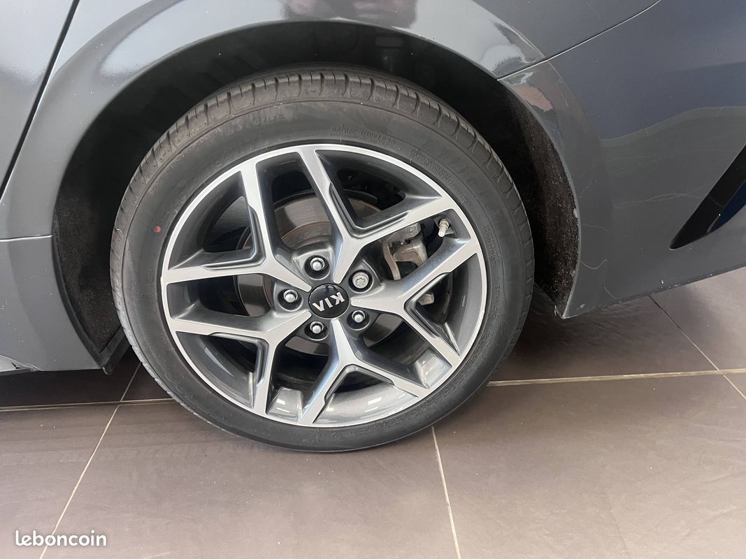 KIA PROCEED 1.4 T-GDI 140 ch ISG BVM6 GT Line (image 13)