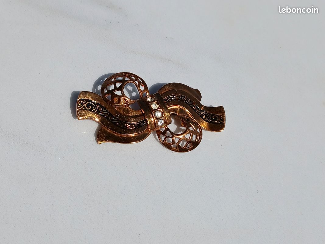 Broche antique (image 1)