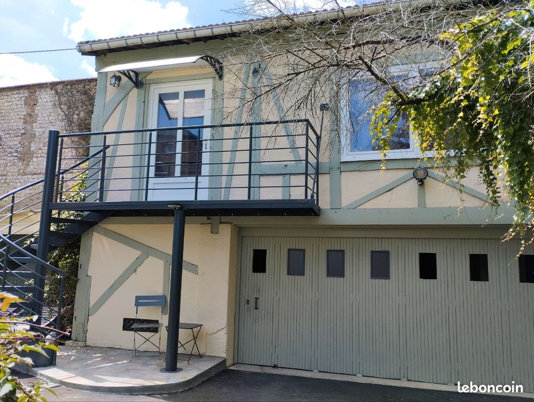 Appartement 1 pièce 40 m² · à Elbeuf · 40 m² · 650 €/mois