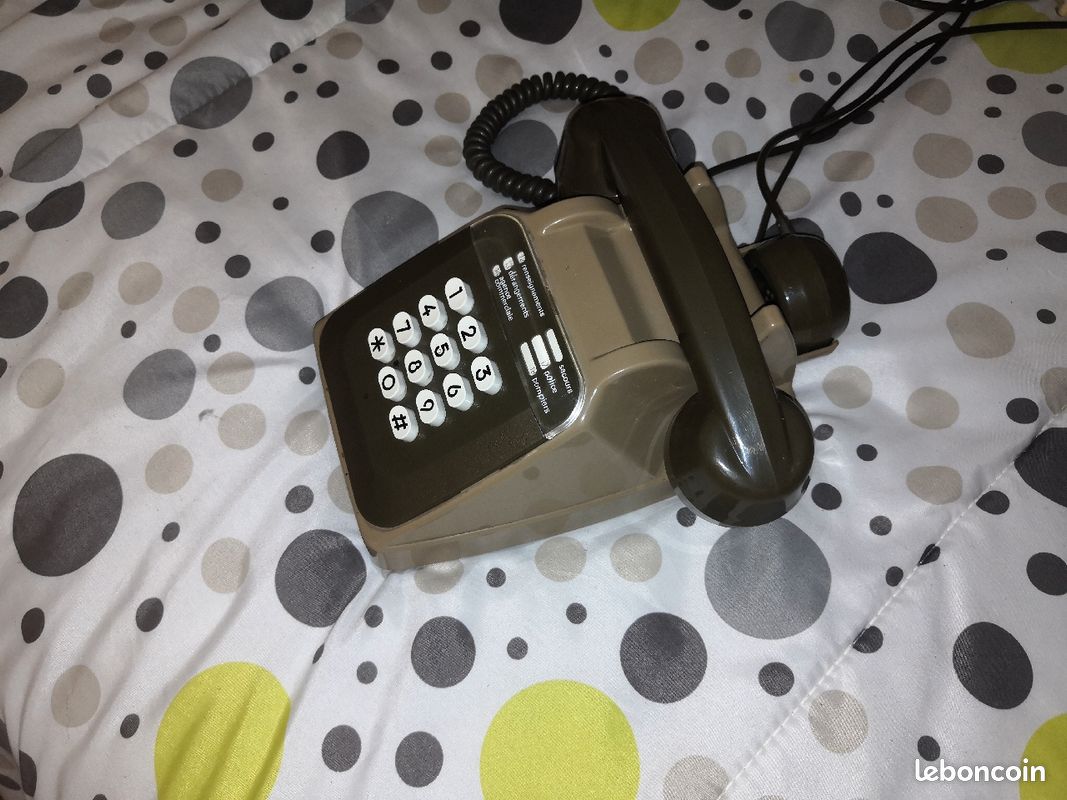 Téléphone vintage (image 1)