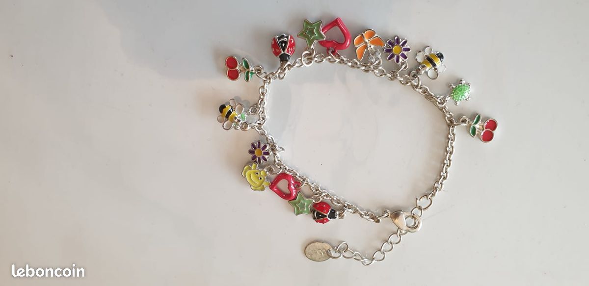 Bracelet fantaisie enfant (image 1)